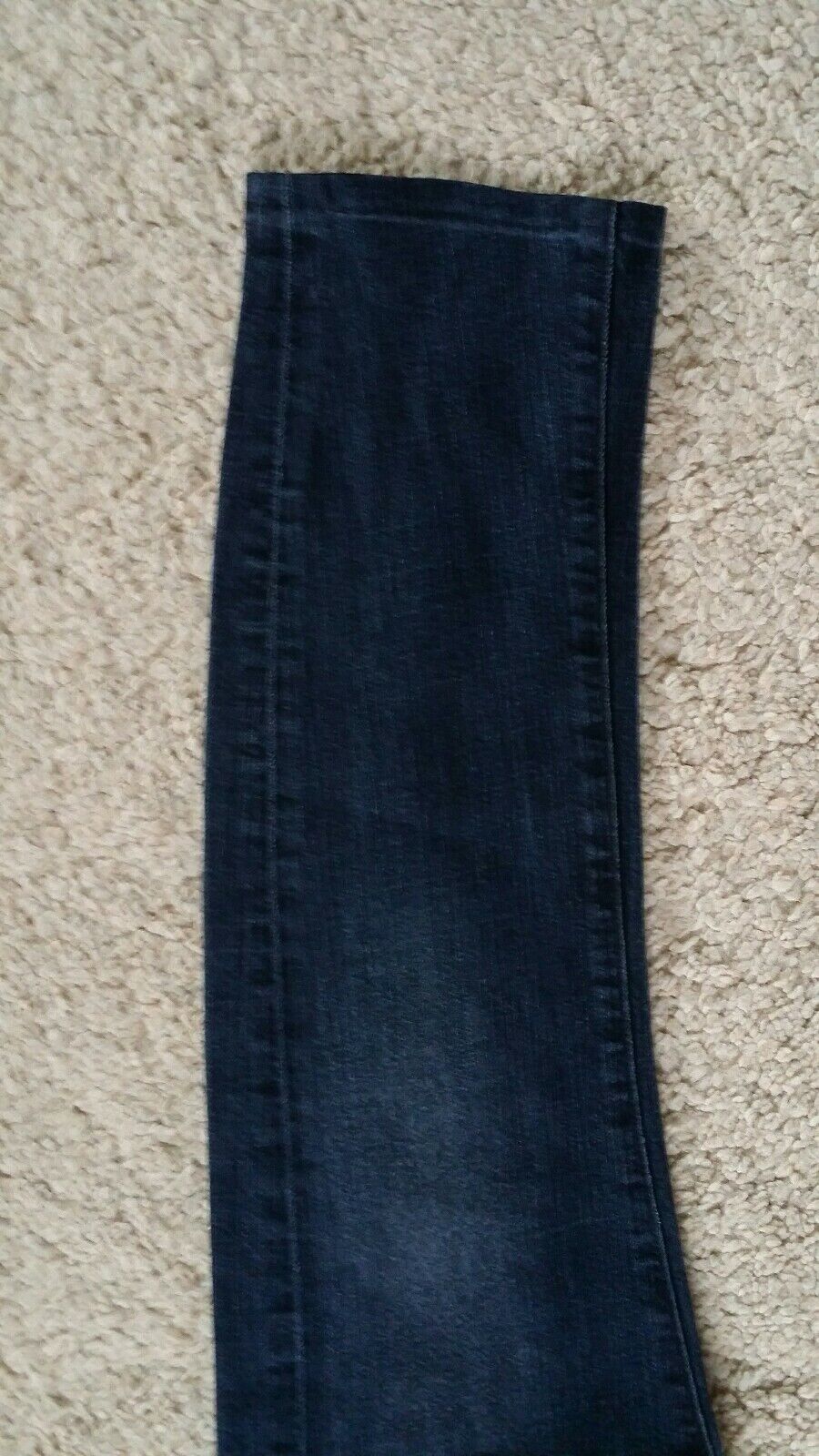 Picture 2 of 6