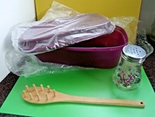 TUPPERWARE NUOVA MACCHINA PER PASTA MICROONDE, SHAKER PER FORMAGGIO IN VETRO + GRABBER