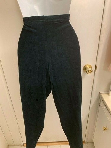 NWOT COLD WATER CREEK STRETCH GREEN VELOUR SKINNY PANTS SIZE SMALL - Picture 2 of 10