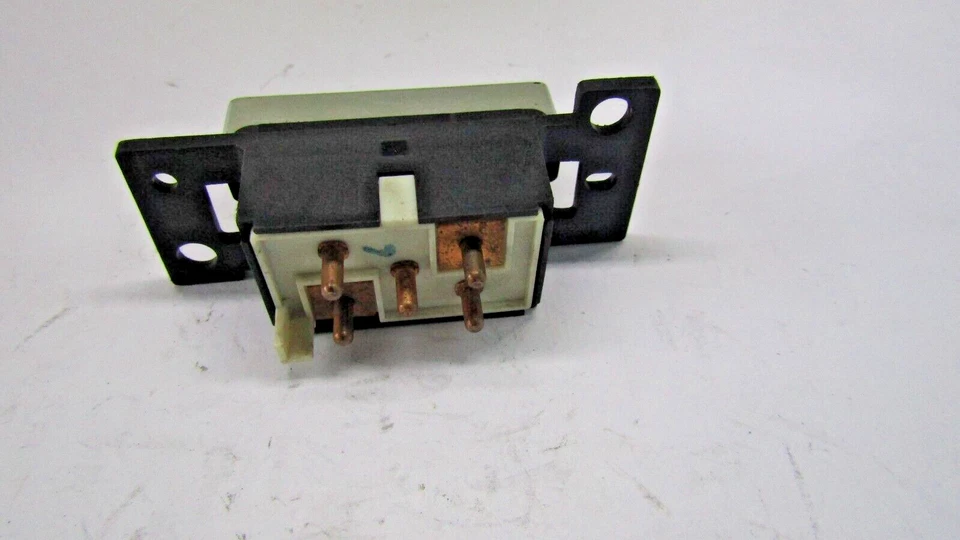 Ford LTD COUNTRY SQUIRE 1990 1991 interruptor de ventana de vidrio trasero nuevo OE F0AB-14A551-AE Foto 3 de 3