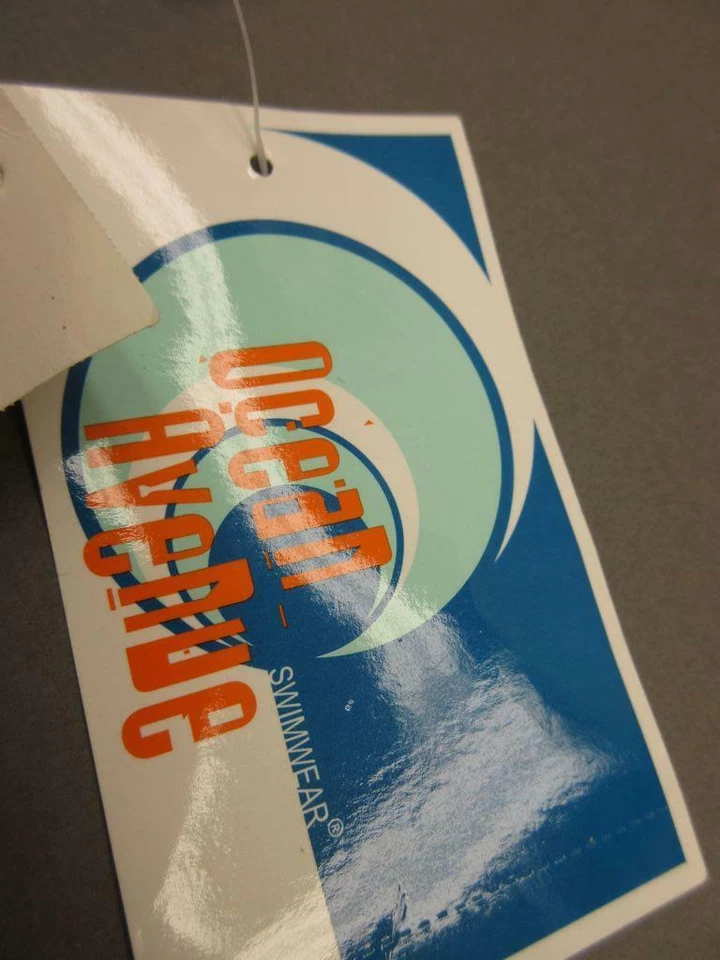 Nuevo con etiquetas Camiseta Tankini Ocean Avenue Talla L Para Mujer Azul Floral Acolchada Multivía 3N Foto 3 de 4