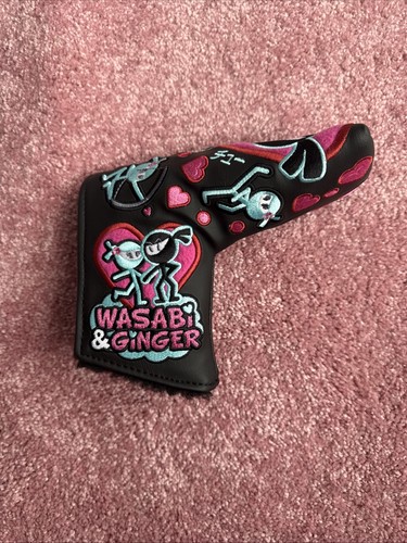 Scotty Cameron Valentine's Day headcover
