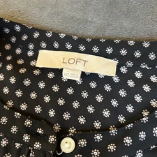 LOFT Floral Button Up Short Sleeve Blouse Top Black White Womens size 2XS XXS