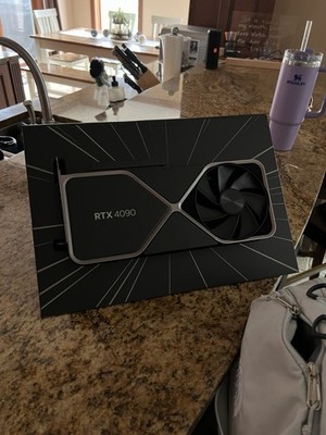 NVIDIA GeForce RTX 4090 Founders Edition 24GB GDDR6X Graphics Card