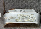 Vintage PEPSI COLA Metal Tin  6-Pack Bottle CADDY + BONUS! 5-VINTAGE •10oz  CUPS — photo 6