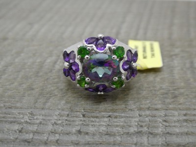 KARIS Collection natürlicher mystischer Topas Diopsid Amethyst Ring Platin gebunden