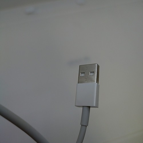 Câble SNR lecteur numéro série d'occasion pour Iphone (certifié MFI) - Photo 4 sur 7