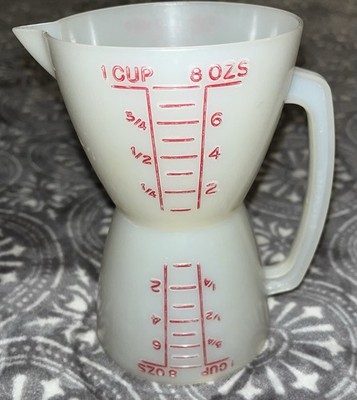 Tupperware Measuring Cup Plastic Double Wet Dry 8 oz 1 cup Vintage Red Letter