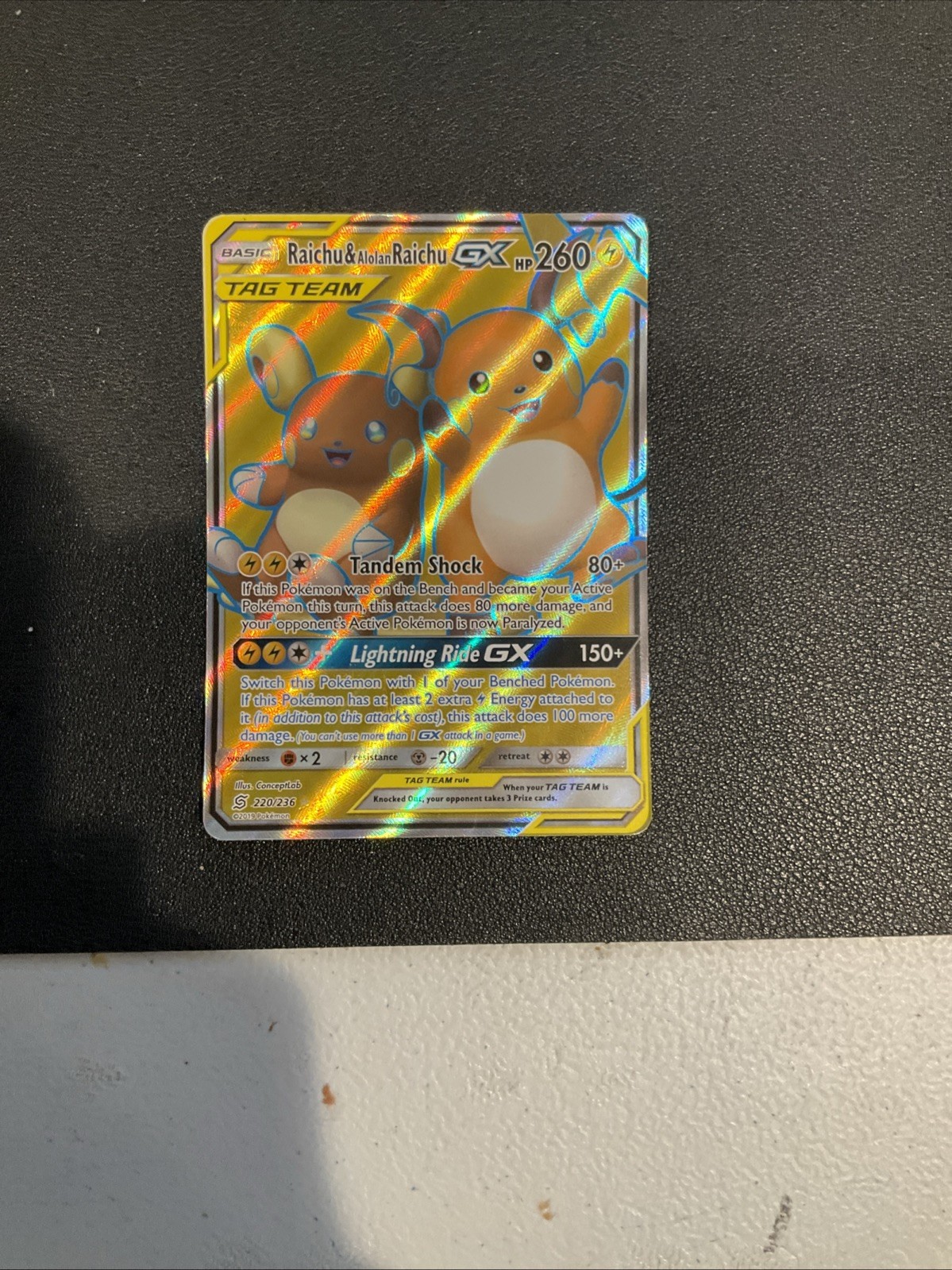Raichu & Alolan Raichu GX (Full Art) 220/236 Sm-Unified Minds Holo NM