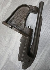 Like Herters Model 3 Reloading Press W/ ADAPTER FOR ALL CURRENT SHELL HOLDERS 