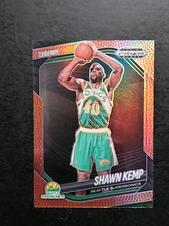 2024 - 25 帕尼尼 Prizm 黑色 Shawn Kemp 红色 /299 西雅图超级音速统治人 — 第 3/4 张图片