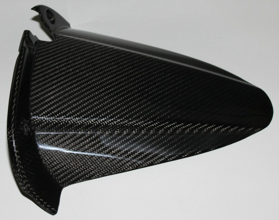 03-10 Buell XB12SS, XB12XT, 1125R, 1125CR, EBR 1190RS/X Rear Hugger Carbon Fiber - Imagem 2 de 4