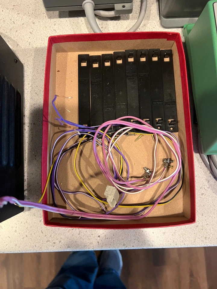 Fleischman digital Central Control Unit Bundle 6800, 6806, 6810, 6812 ,6820 - Image 4 of 4