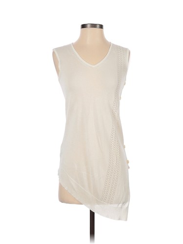 BCBGMAXAZRIA Women's Cropped Sleeveless V‑Neck Bra Top – 100% Polyester, Zipper Back - View #5