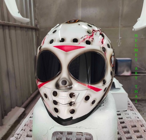 Friday the 13th Jason Custom Motorcycle Helmet - Picture 4 of 11