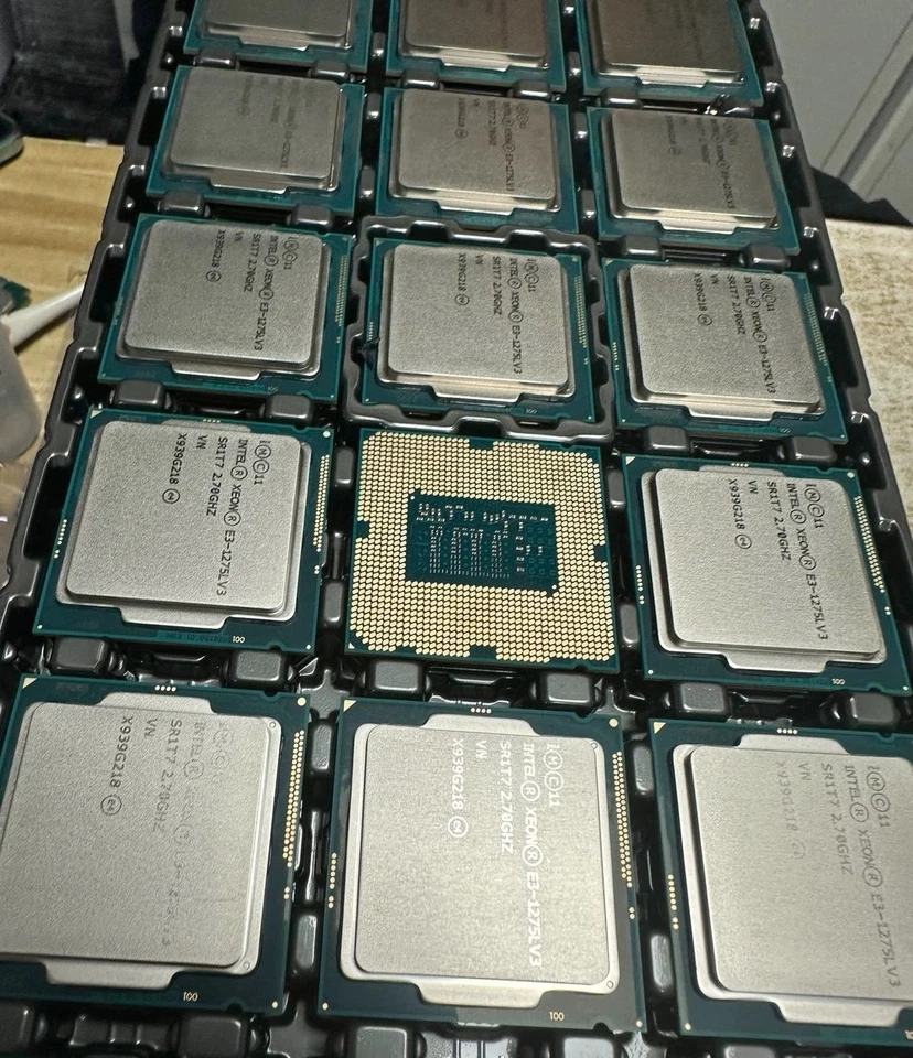 Intel Xeon E3-1275L V3 LGA-1150 CPU Processor 2.70 GHz 4-Core 8MB 45W GPU P4600 - Image 3 of 4