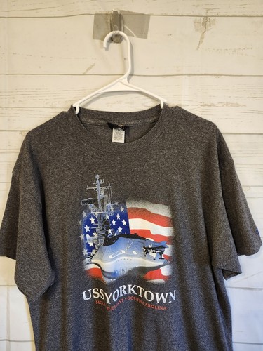 Mens Size Large Short Sleeve Tee Shirt USS Yorktown SC Battleship USA Unisex - Picture 4 of 10