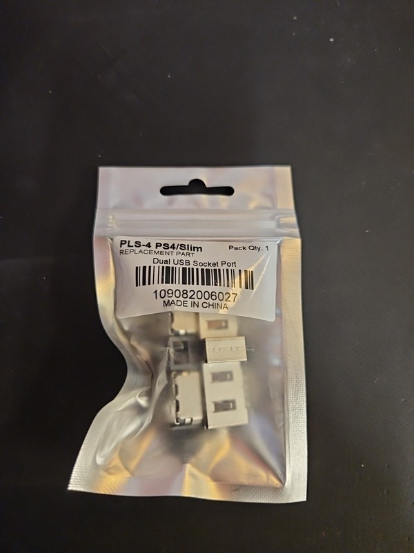 PLAYSTATION 4/PLAYSTATION 4 SLIM DUAL USB SOCKET PORT (1200)