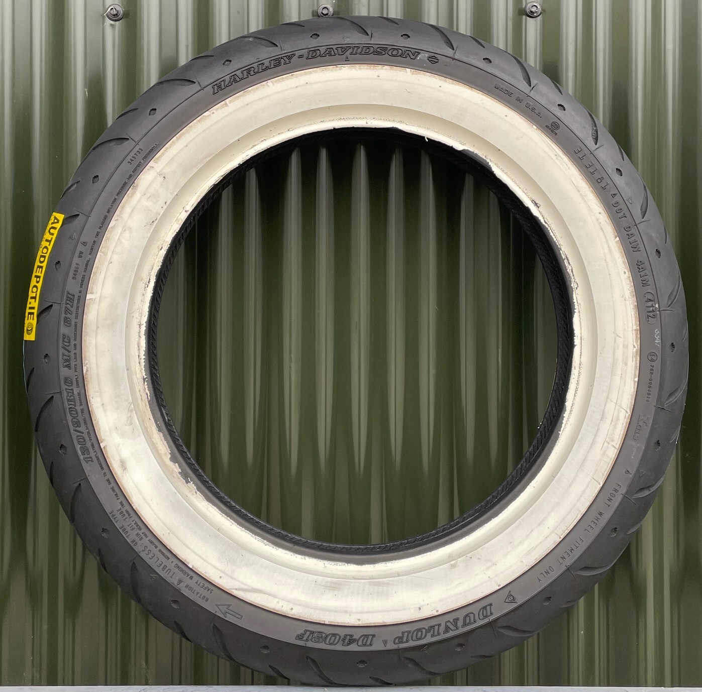 130/90B16 DUNLOP D408F WHITE WALL 67H Partworn Motorcycle Front tyre