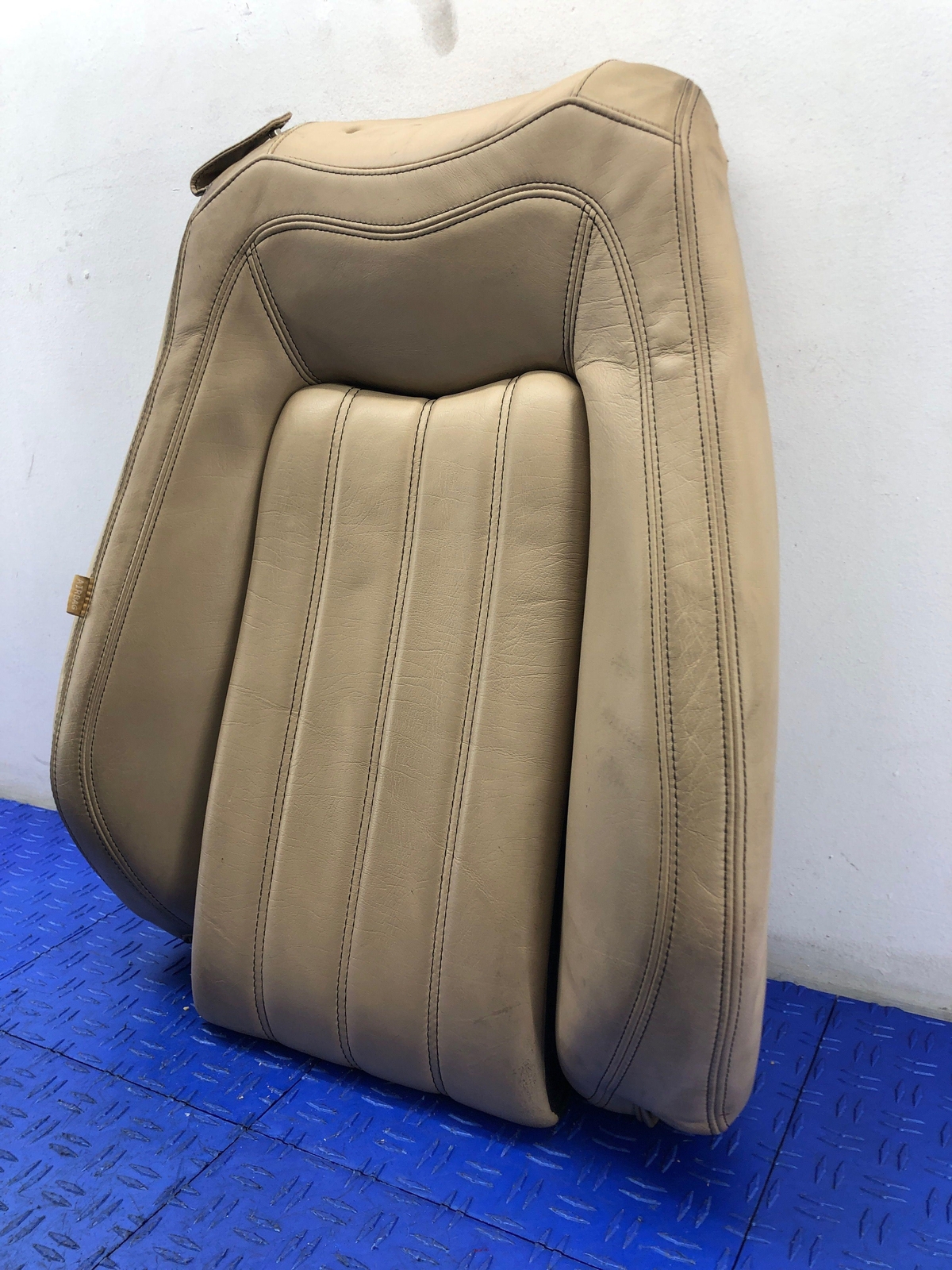 2008-2019 MASERATI GRANTURISMO FRONT RIGHT UPPER SEAT CUSHION BEIGE LEATHER OEM