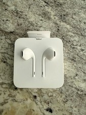 New Apple EarPods Wired Earbuds w/ Lightning Connector Mic