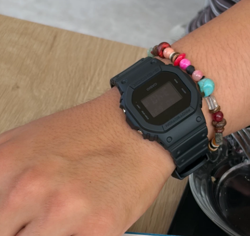 時計 CASIO G-SHOCK DW-5600UBB-1DR Casio G-Shock DW-5600UBB-1DR Solid Colors Basic Black Digital