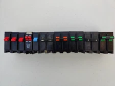 Bryant/Westinghouse Circuit Breakers Lot Various Amp/Pole Circuit Breaker Fuses