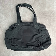 Mandarina Duck MD20 Borsa a tracolla leggera in nylon nero imbottito