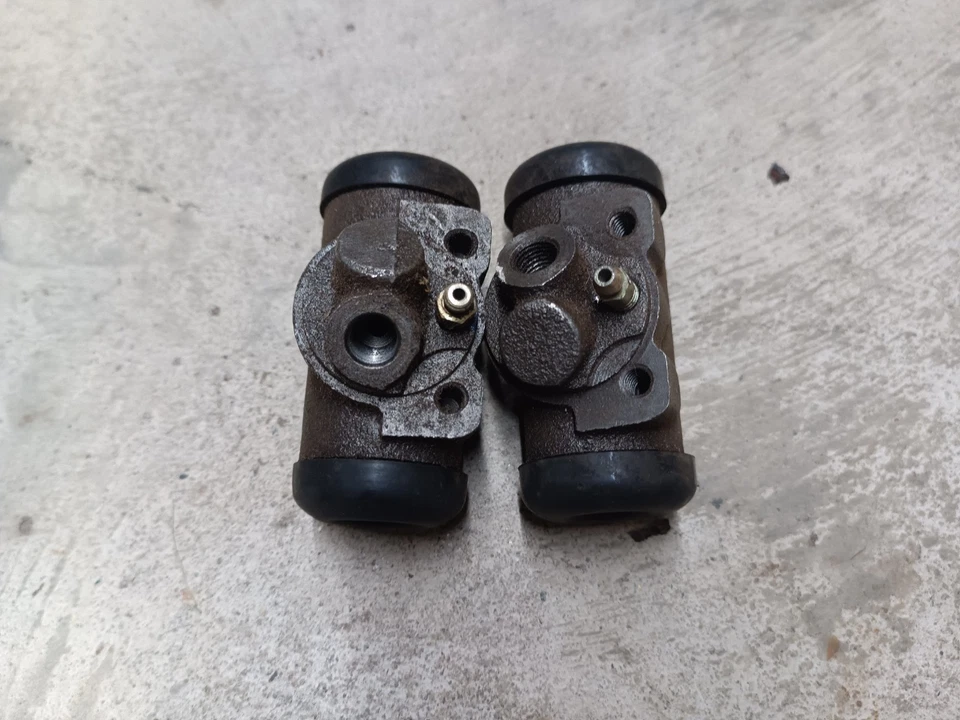 amc 9 inch backing plates front javelin wheel cylinders 68 69 70 - Image 3 of 4