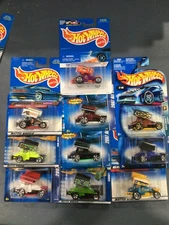 HOT WHEELS SLIDEOUT COLLECTION YOU PICK