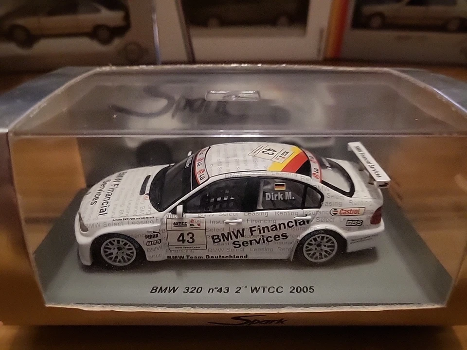BMW 320 D. Huisman WTCC Macao Nº43 Spark 1/43 Foto 2 de 4
