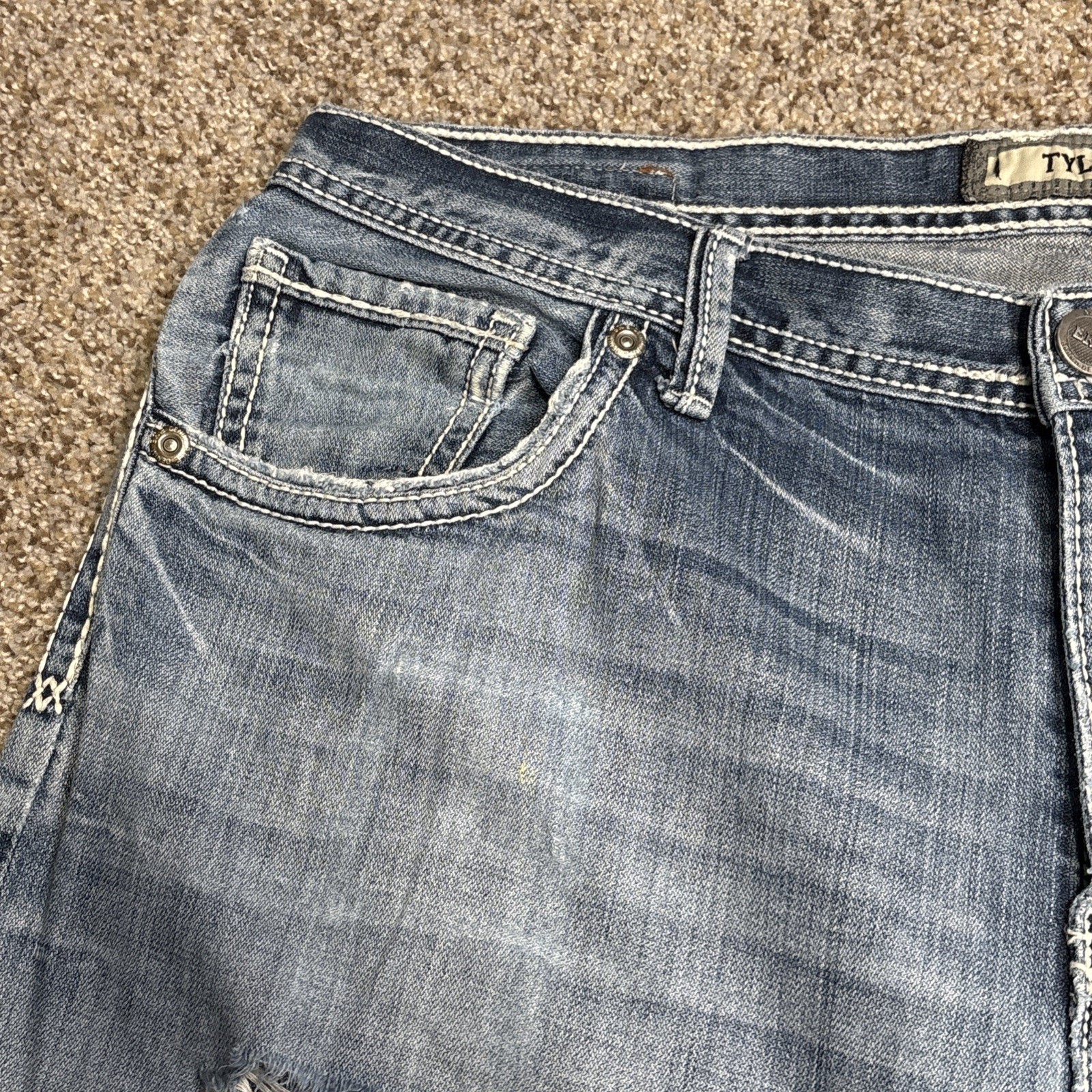 BKE Tyler Jeans Mens 38XXL Fits 37 D 47 Blue Denim Casual Distressed - View 3