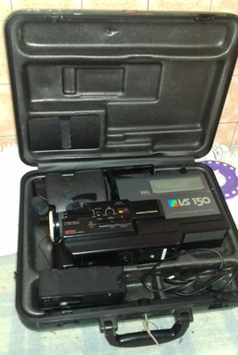 defekt - Grundig VS 150, Full-Size-VHS-Camcorder 1980er - ungetestet