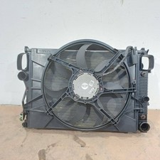 Mercedes-Benz S W221 2006 Benzin Wasserkühler Kühlerdpaket A2215000493 285kW Mercedes-Benz S W221 2006 Benzin Wasserkühler Kühlerdpaket A2215000493 285kW
