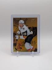 2025-26 Upper Deck Flair Tomas Hertl Hot Hues #30