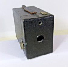 Kodak Rainbow Hawkeye No 2 Model C Feb 1916 Film size 120. neg 3 1/4 x 2 1/4