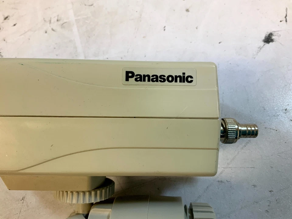 Panasonic WV-CP244 Color CCTV Surveillance Security Camera Beige Wall-Mount R3A* - Image 2 of 4