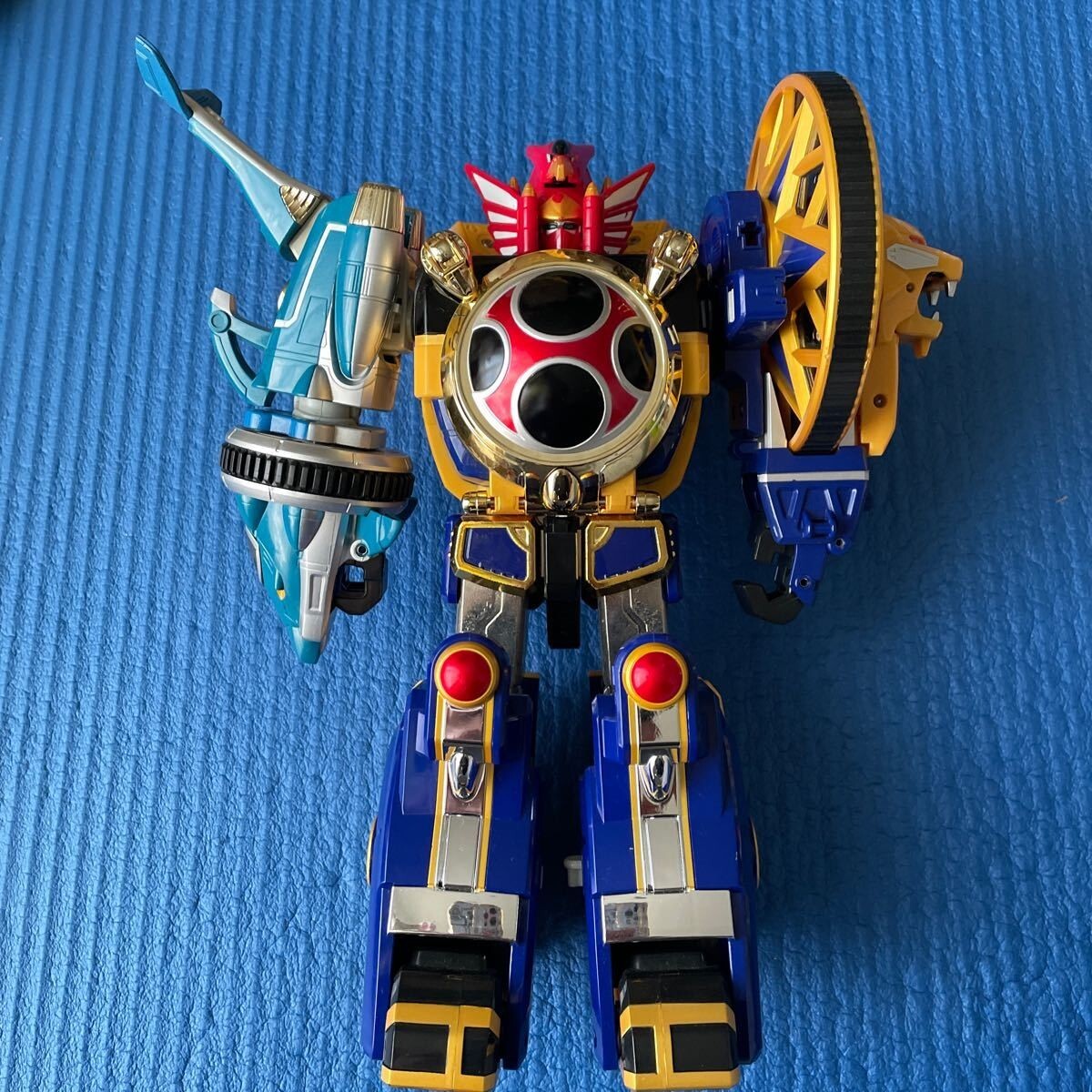 megadoriです。 Power Rangers Ninja Storm STORM MEGAZORD 2002 Japan