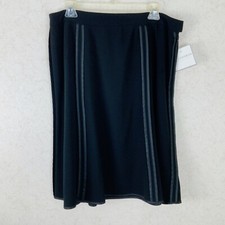 Sag Harbor NWT Crepe Style Black Skirt Size 8