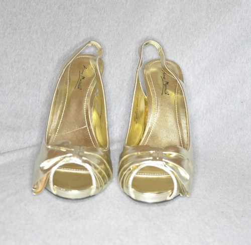 Anne Michelle "Foxy" gold hi-heel slingback pump - Size 11, 4.75" heel - Picture 4 of 9