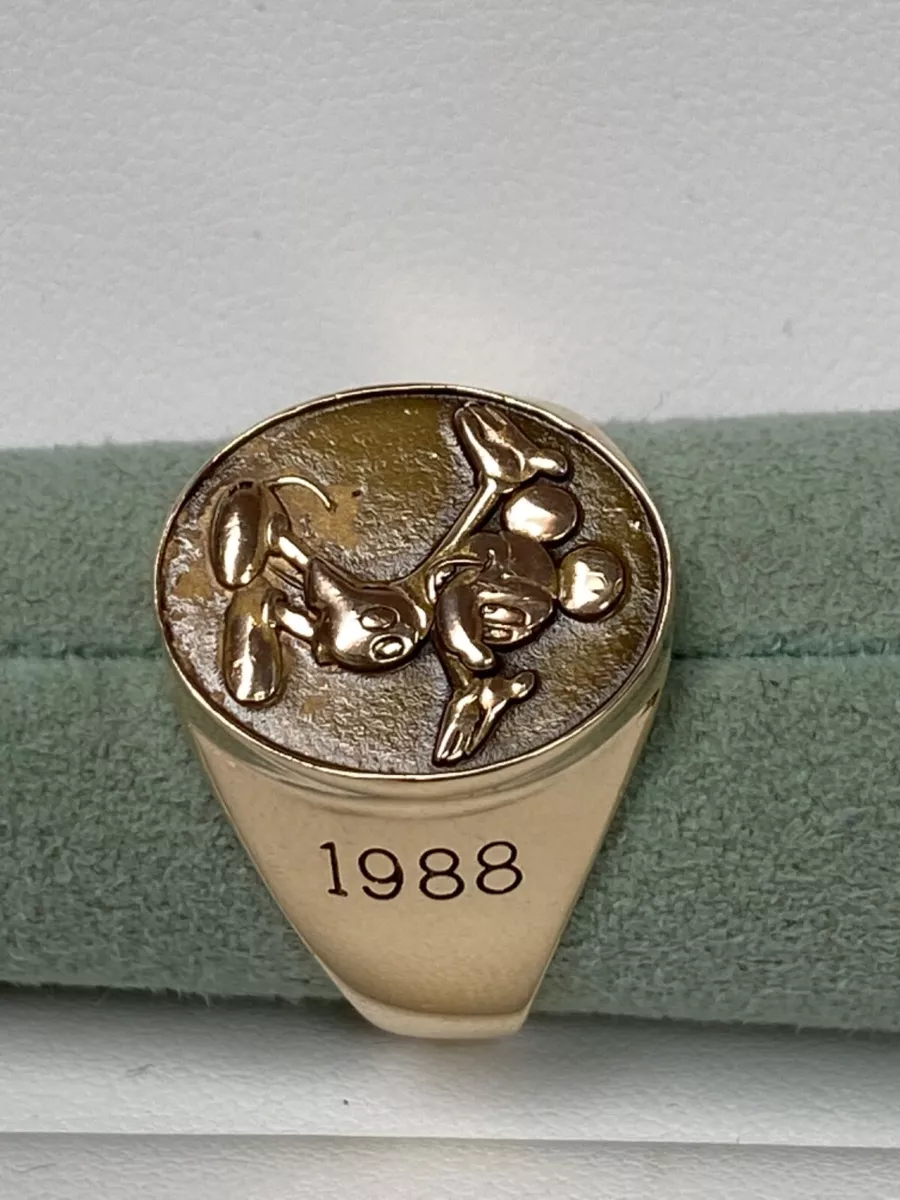 10 Kt yellow gold Mickey Mouse Ring