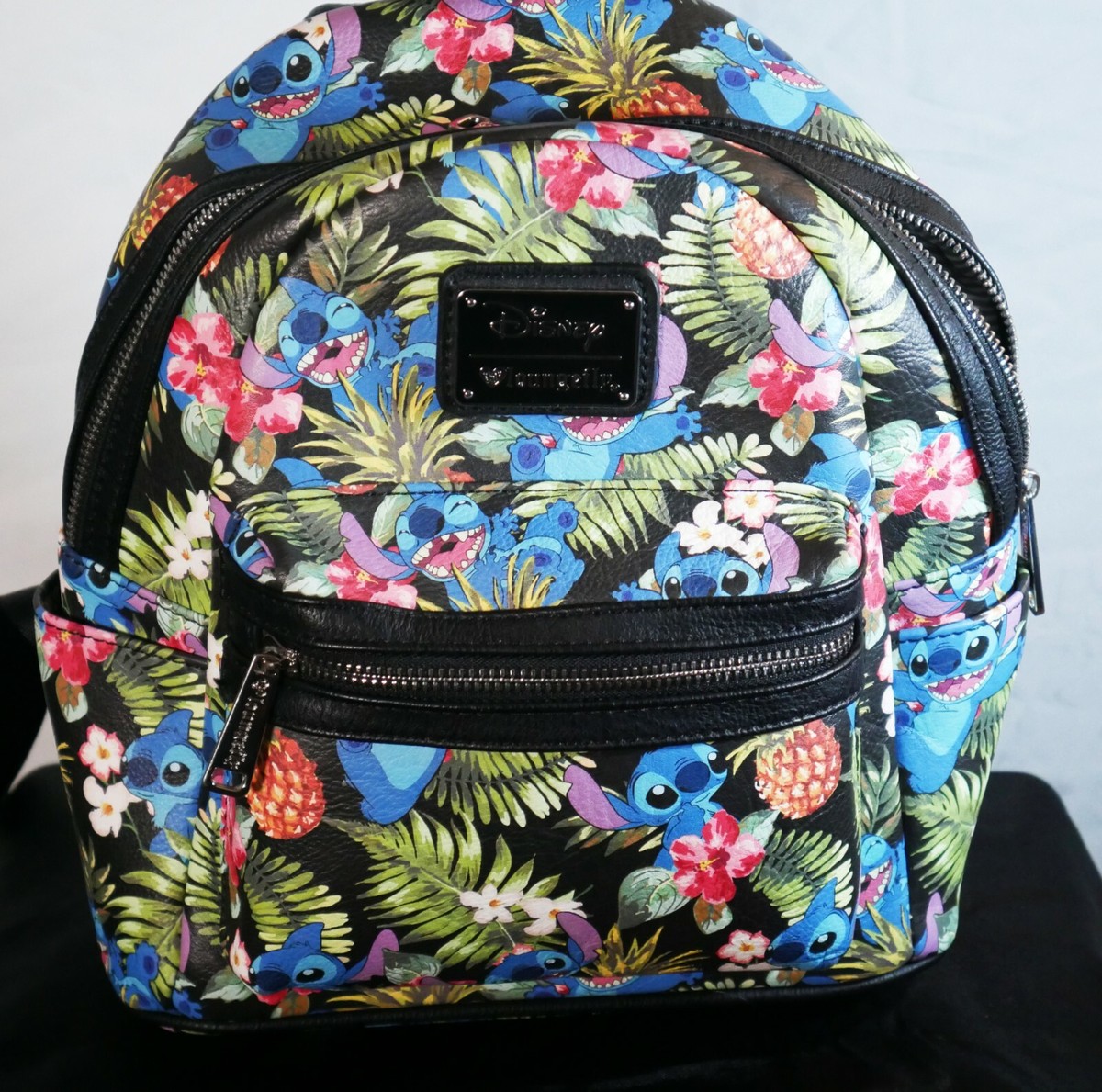 RARE Retired Disney Exclusive Stitch Pineapple Loungefly NWT NEW NWT Loungefly Disney Stitch Tropical Pineapple Print  main image 4