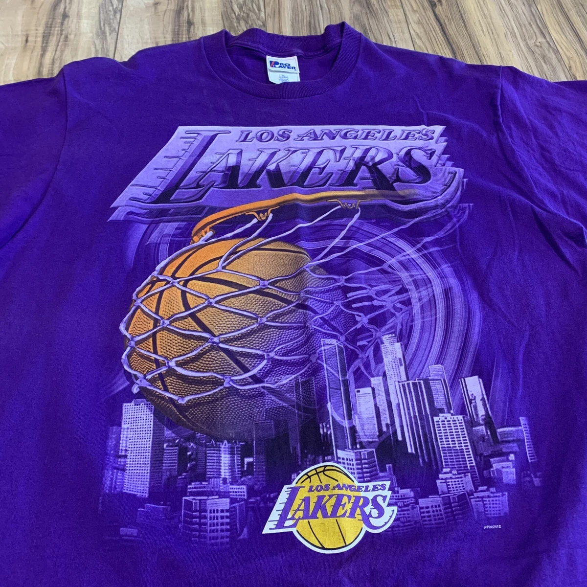 Vintage 90s Pro Player Los Angeles Lakers T-Shirt Size Men’s XL