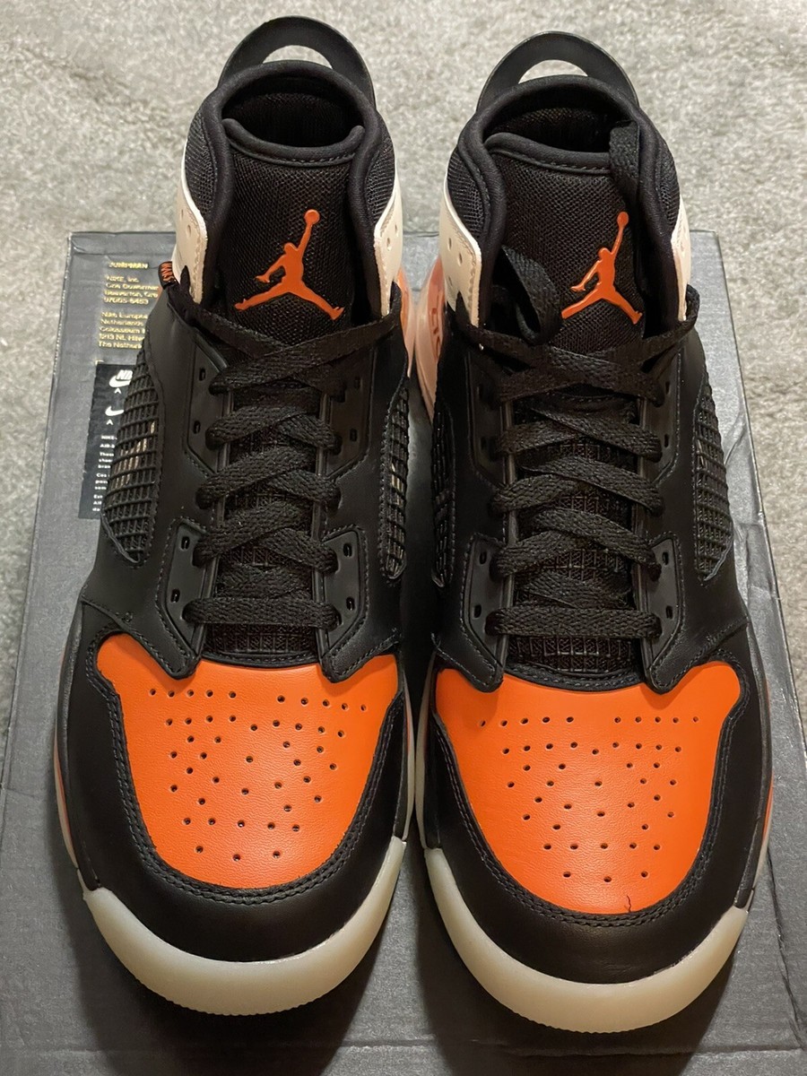Jordan Mars 270 Mens Size 11 Black Orange Shattered  display picture 3