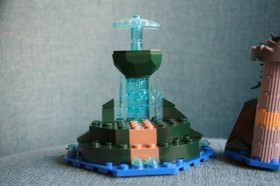 LEGO Pirates of the Caribbean Fountain Of Youth 4192 Set Only NO Minifigures Box