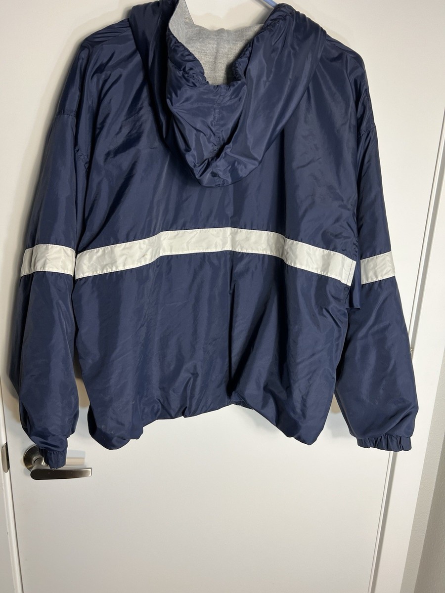 Great Northwestern Windbreaker View 3