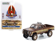 Greenlight 44965F 1/64 1982 GMC K-2500 Sierra Grande Pickup Truck