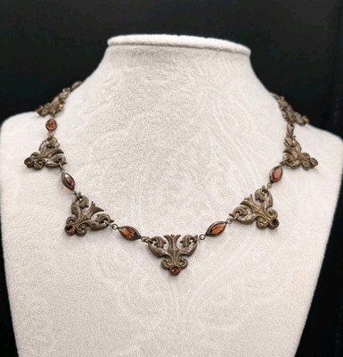 Kenny Ma Signed Vintage-Inspired Brass Tone Rhinestone Necklace 15.5''  