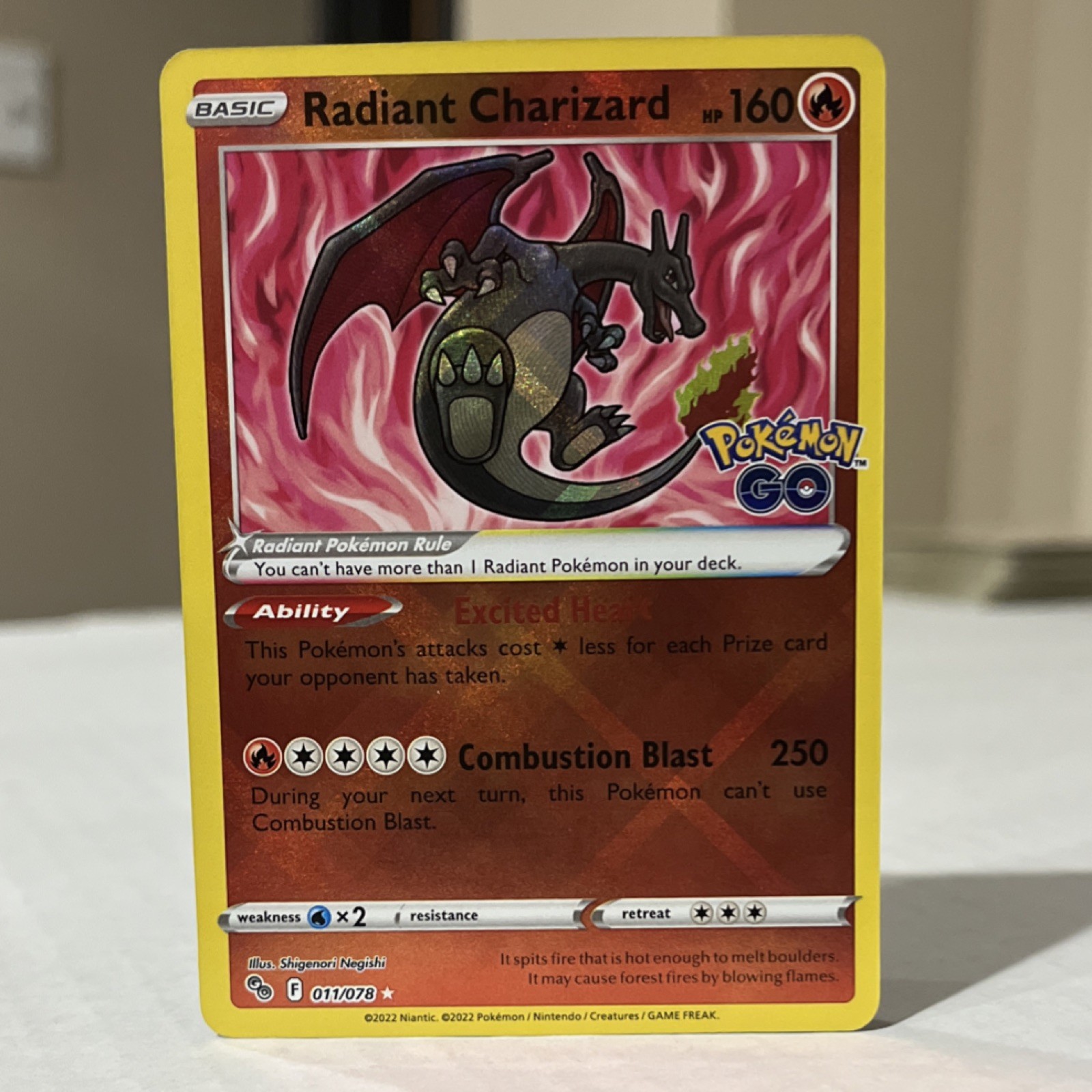 Pokémon Radiant Charizard Pokémon GO Holo Radiant Rare 011/078 160 HP English
