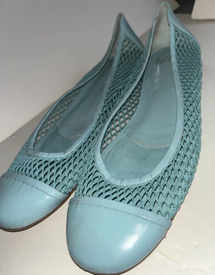 Delman Turquesa Gossamer Cuero Ballet Planos Talla 9 Puntera Malla Recortes Laterales Foto 2 de 4